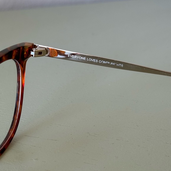 Compliments by DIFF Blue-light Blocking Glasses - Picture 6 of 6